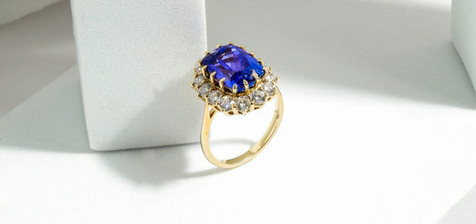 How to Measure Your Finger for the Correct Ring Size at Home?