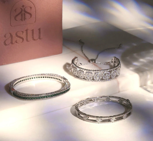 10 Jewellery Trends in 2026: Personalised Designs, Layering and Statement Pieces