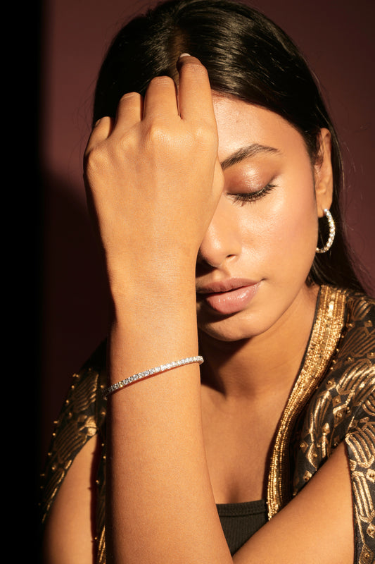 Classic diamond flexi bangle