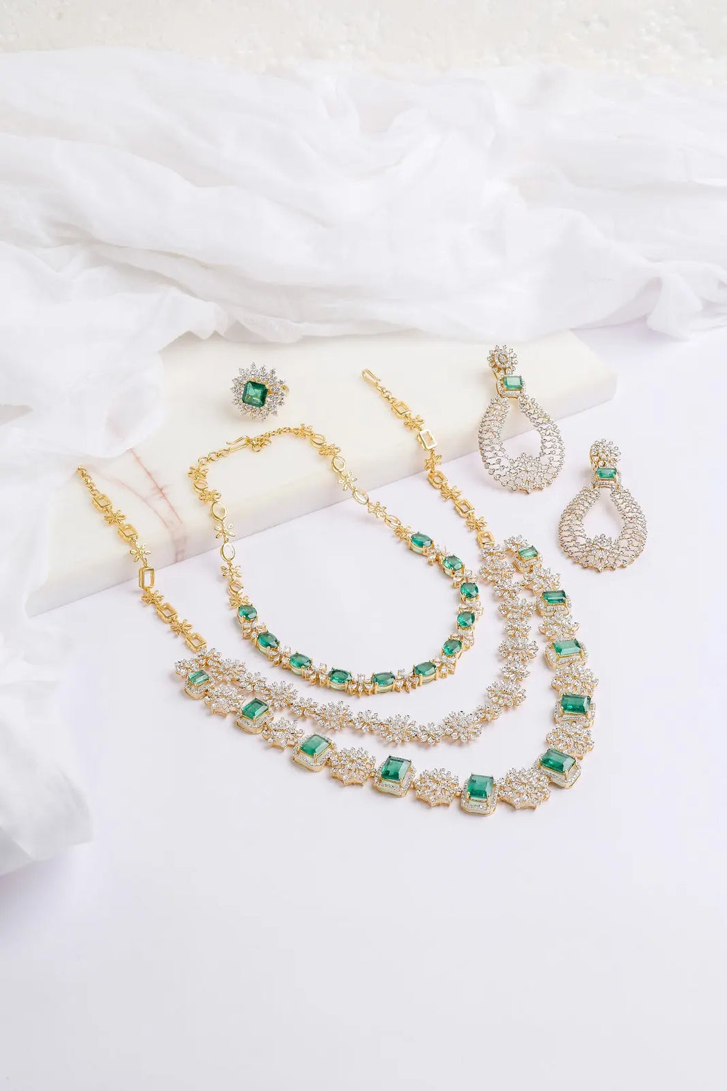 Heera Panna Necklace