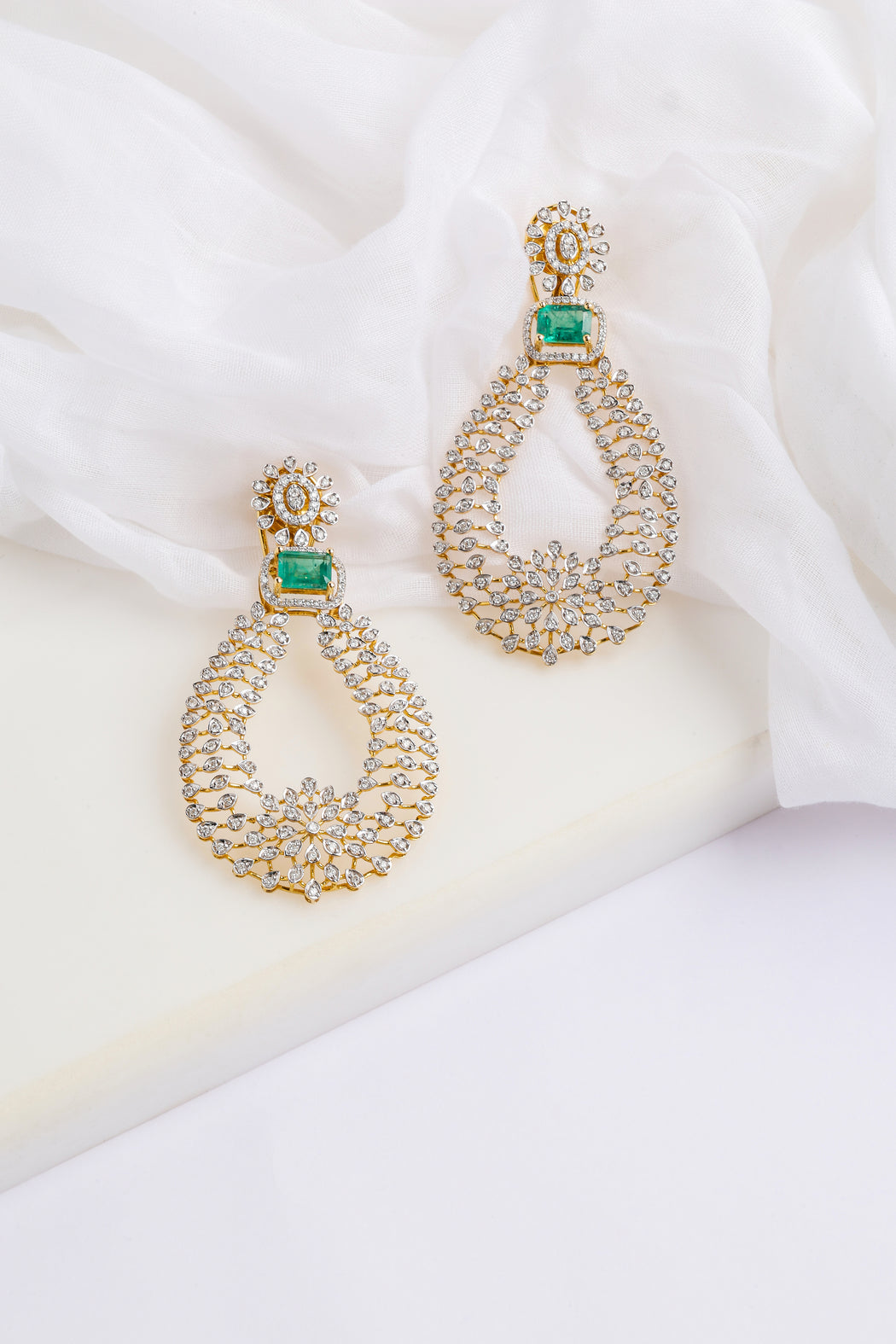 Heera Panna Earrings