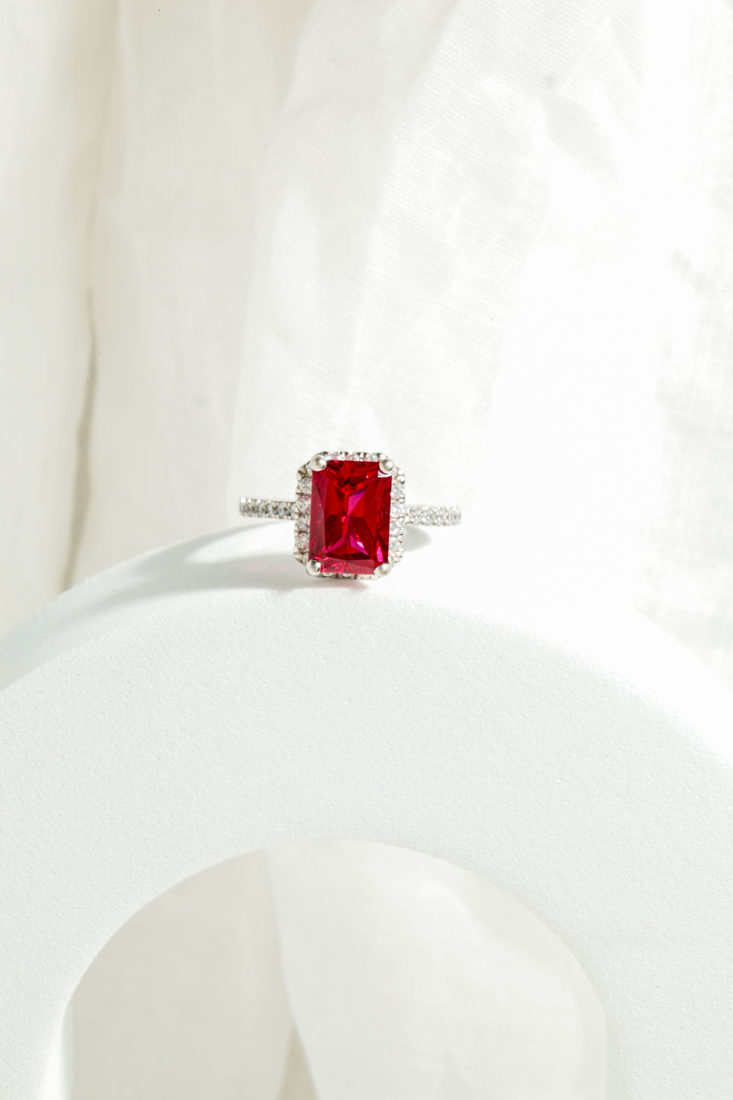 Rosette engagement ring
