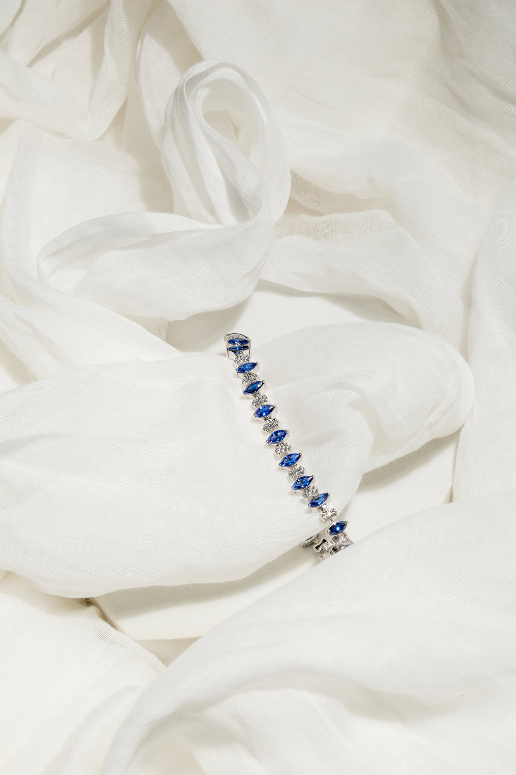 Sapphire mirage bracelet